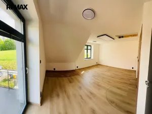 Pronájem bytu 1+1, Jilemnice, Nouzov, 57 m2