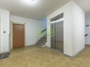 Pronájem bytu 4+kk, Praha, U zeleného ptáka, 84 m2