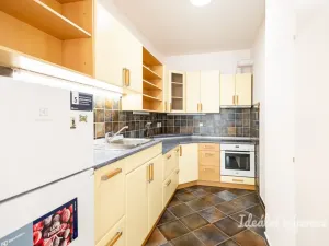 Pronájem bytu 2+kk, Praha - Kyje, Lásenická, 51 m2