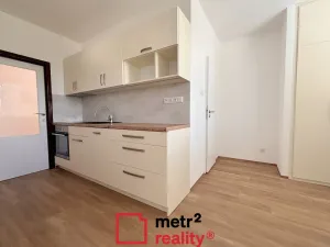Pronájem bytu 2+1, Olomouc, Heyrovského, 58 m2
