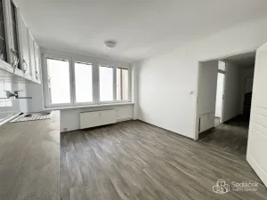 Pronájem komerční nemovitosti, Karlovy Vary, Dr. Davida Bechera, 102 m2