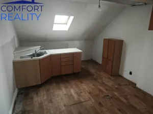 Pronájem chalupy, Město Albrechtice - Linhartovy, 200 m2