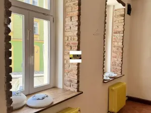 Pronájem obchodního prostoru, Praha - Žižkov, Bořivojova, 100 m2