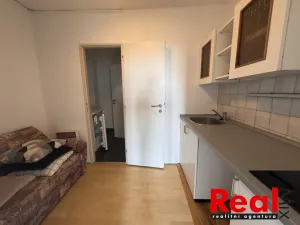Pronájem bytu 1+kk, Brno - Černá Pole, Krkoškova, 22 m2