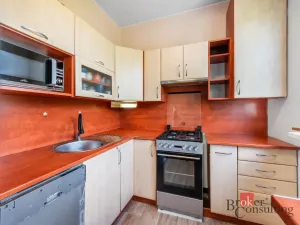 Prodej bytu 3+1, Chomutov, Cihlářská, 74 m2