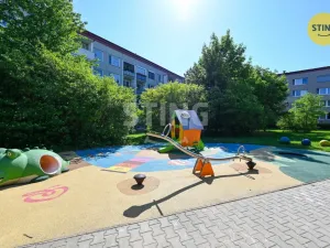 Prodej bytu 3+1, Uherské Hradiště, Derflanská, 78 m2