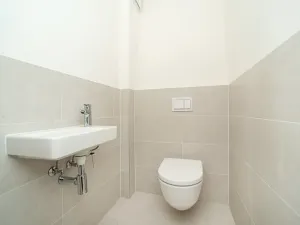 Pronájem bytu 4+kk, Praha - Vysočany, Svatošových, 99 m2