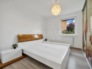 Pronájem bytu 3+kk, Dolní Břežany, Ke Kapličce, 80 m2