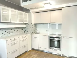Pronájem bytu 2+kk, Praha - Žižkov, Pitterova, 61 m2