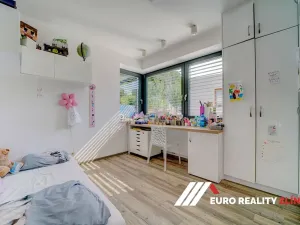Pronájem vily, Zlín, Ovsíková, 145 m2