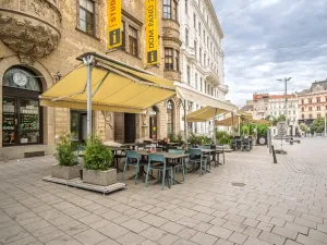 Pronájem restaurace, Brno, náměstí Svobody, 270 m2