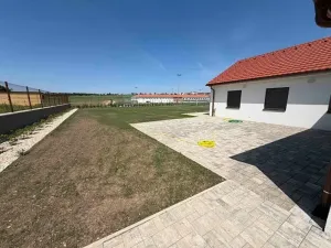 Pronájem rodinného domu, Nový Šaldorf-Sedlešovice, 190 m2