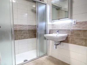 Pronájem bytu 2+kk, Hradec Králové - Svobodné Dvory, K Meteoru, 59 m2