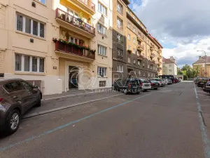 Pronájem bytu 1+kk, Praha - Žižkov, Viklefova, 34 m2