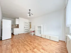Prodej bytu 2+kk, Litoměřice - Pokratice, Na Výsluní, 40 m2