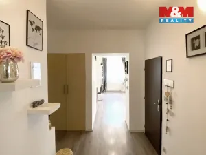 Pronájem bytu 3+kk, Praha - Střešovice, U střešovických hřišť, 95 m2