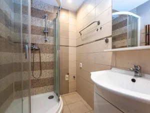Prodej bytu 2+kk, Praha - Bohnice, Poznaňská, 37 m2