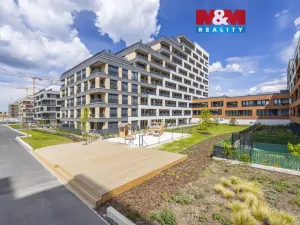 Prodej bytu 2+kk, Praha - Hloubětín, Poděbradská, 71 m2