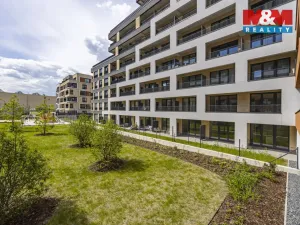 Prodej bytu 2+kk, Praha - Hloubětín, Poděbradská, 71 m2