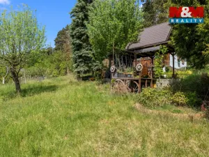 Prodej chaty, Chrást, V Podlesí, 1397 m2