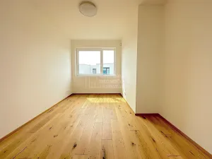 Pronájem rodinného domu, Praha - Čakovice, Kurta Hubera, 130 m2