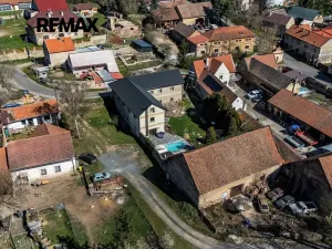 Prodej činžovního domu, Černuc, 330 m2
