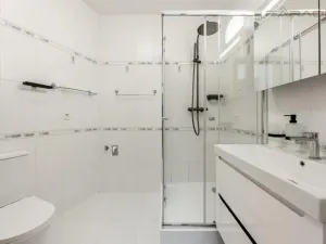 Pronájem kanceláře, Praha - Nusle, Mojmírova, 140 m2