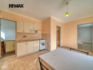 Pronájem bytu 2+1, Kolín, Plynárenská, 70 m2