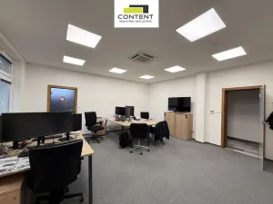 Pronájem kanceláře, Praha - Řeporyje, Ořešská, 830 m2