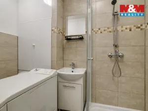 Prodej bytu 2+1, Cheb, V Zahradách, 60 m2