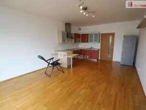 Pronájem bytu 2+kk, Praha - Žižkov, Jeseniova, 60 m2