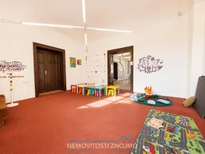 Pronájem kanceláře, Znojmo, Horní náměstí, 85 m2