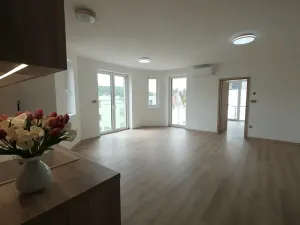 Pronájem bytu 2+kk, Luhačovice, Výsluní, 56 m2