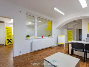 Prodej obchodního prostoru, Znojmo, Sokolská, 547 m2