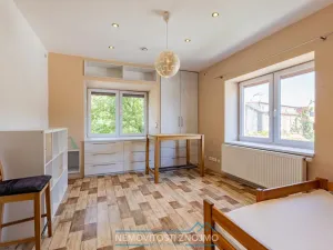 Prodej obchodního prostoru, Znojmo, Sokolská, 547 m2