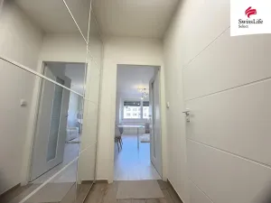 Pronájem bytu 1+kk, Praha - Modřany, Božetická, 29 m2
