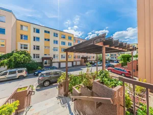 Prodej bytu 3+kk, Praha, K nové škole, 70 m2
