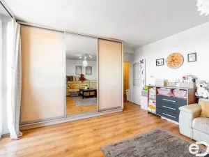 Prodej bytu 3+1, Pardubice, Školská, 70 m2