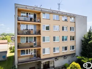 Prodej bytu 3+1, Pardubice, Školská, 70 m2