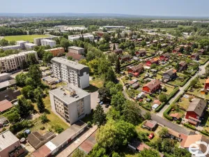 Prodej bytu 3+1, Pardubice, Školská, 70 m2