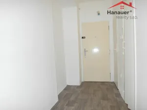 Pronájem bytu 2+1, Ústí nad Labem - Bukov, Dukelských hrdinů, 57 m2