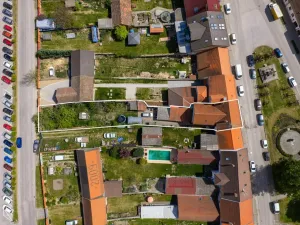 Prodej činžovního domu, Velešín, náměstí J. V. Kamarýta, 342 m2