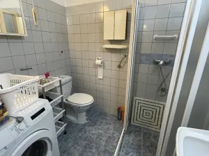 Prodej činžovního domu, Velešín, náměstí J. V. Kamarýta, 342 m2