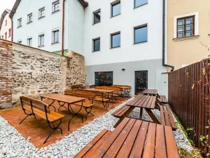 Pronájem obchodního prostoru, Jihlava, Čajkovského, 90 m2