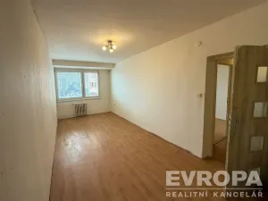 Prodej bytu 3+1, Opava - Kateřinky, Holasická, 78 m2