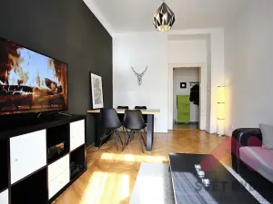 Pronájem bytu 2+kk, Praha - Vinohrady, Radhošťská, 45 m2