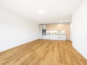 Prodej bytu 3+kk, Praha - Kyje, Sicherova, 92 m2