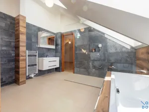 Pronájem rodinného domu, Roztoky, Nad vinicemi, 393 m2