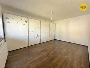 Pronájem rodinného domu, Vícenice u Náměště nad Oslavou, 230 m2