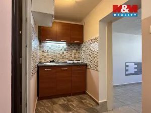 Pronájem bytu 1+kk, Kladno - Kročehlavy, Kozinova, 22 m2
